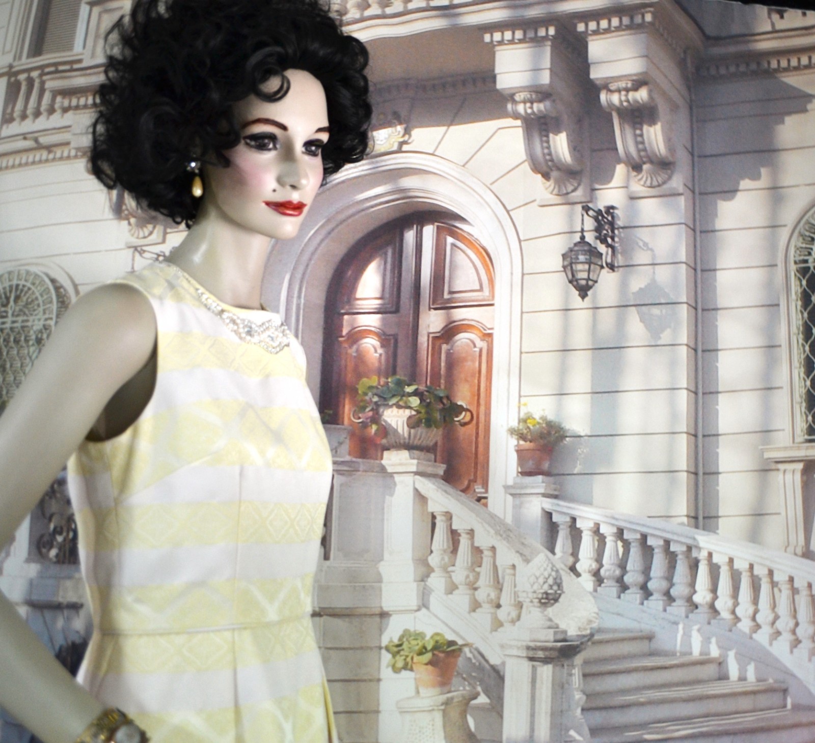 Maggy London Dress Size 8 Yellow White Brocade w/ Pearls Rhinestones New W/ Tags
