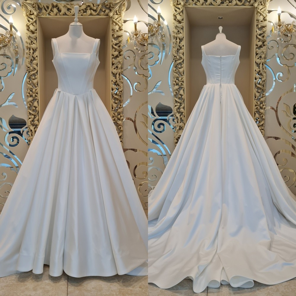 Simple Wedding Dress Square Neck Sleeveless Satin A Line Sweep Train Bridal Gown