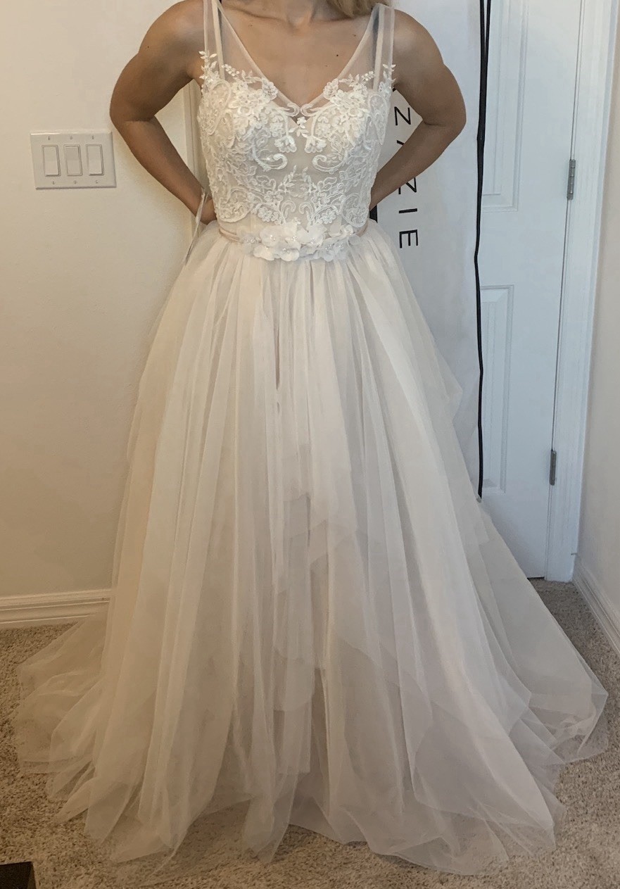 Azazie Wedding Dress Gown Tulle Size 6 Nude/blush Pink