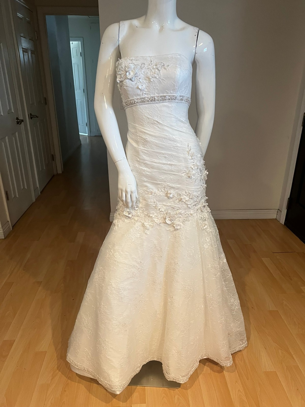 $1200 OLEG CASSINI PETITE LACE WEDDING FLORAL DRESS SIZE 6