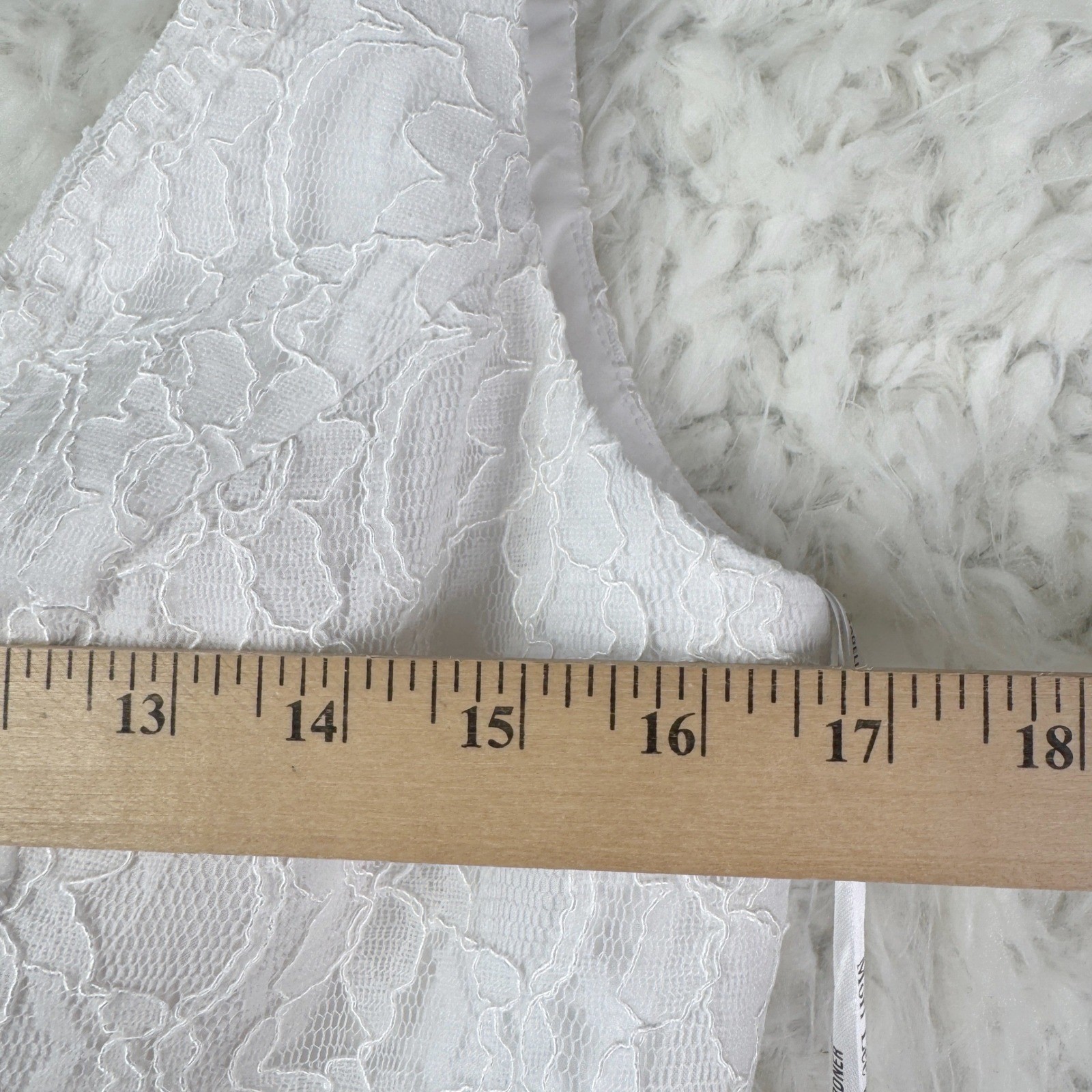 Mori Lee Madeline Gardiner Wedding Dress Lace Beaded Belt V Neck Sleeveless 10