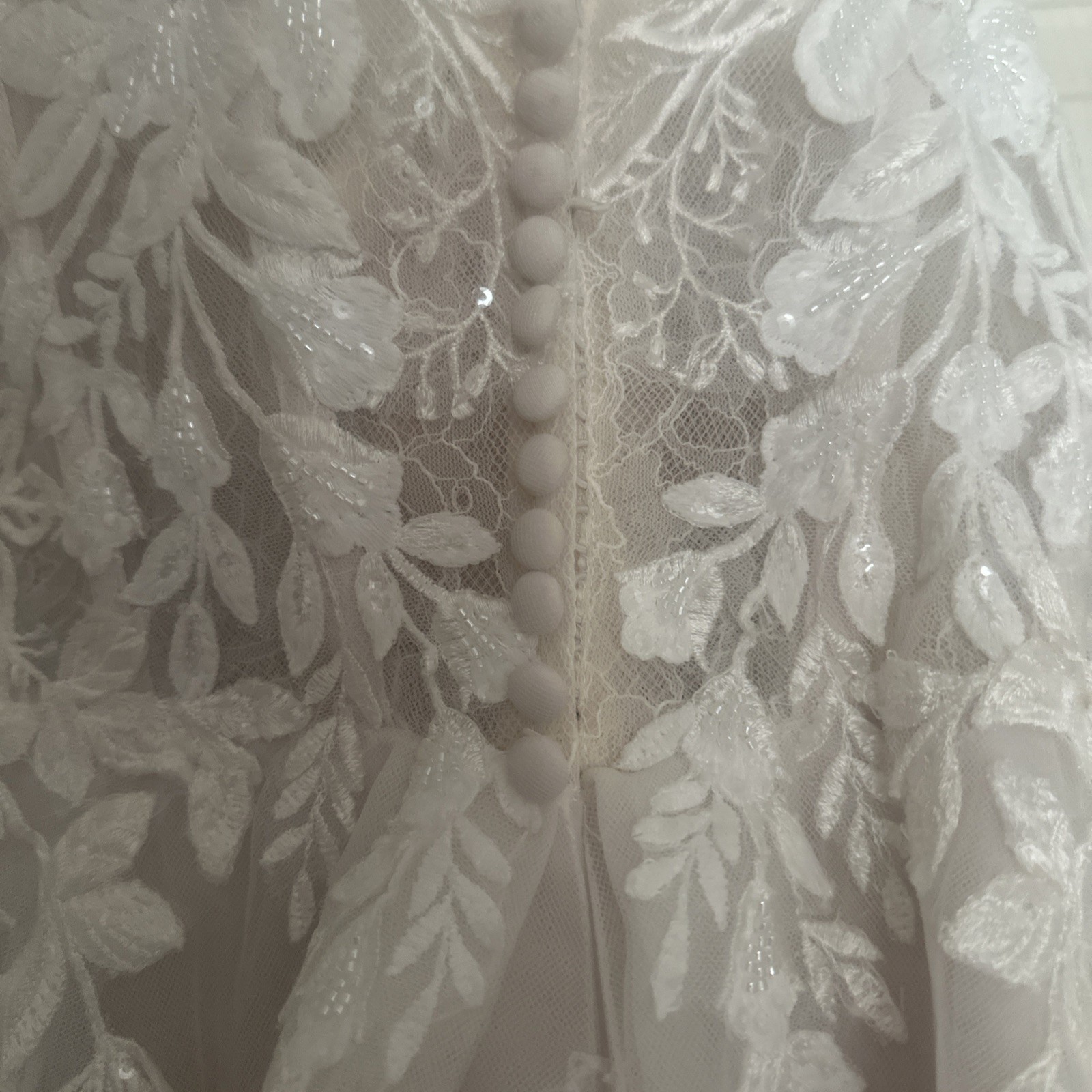 White Sequined Embroidered Ribbed Ball Gown Off White Wedding Dress