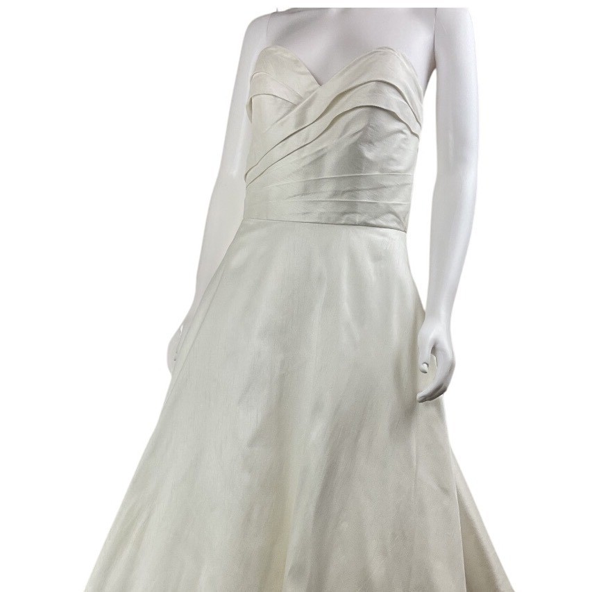 Strapless Wedding Dress Bridal Gown A-Line Buttons Back hidden zipper Gown