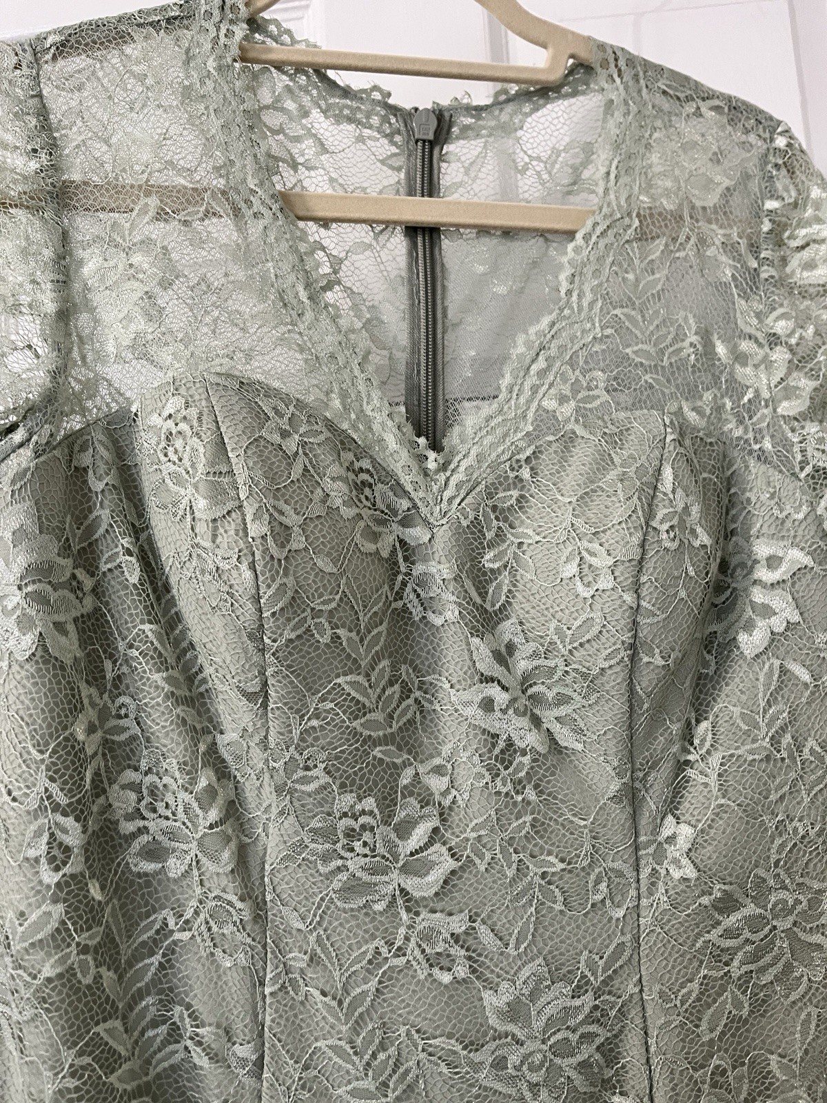 Formal Wedding Midi, Tea Length Dress , Sz 10, Includes Wrap Preowned Sage Green
