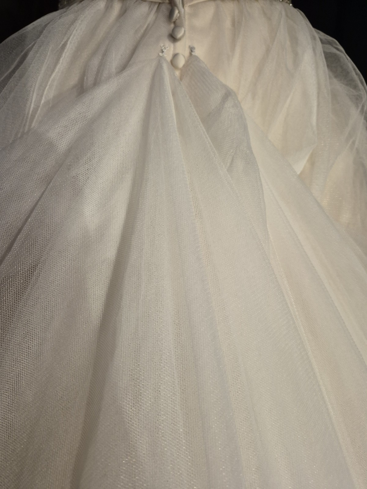 Allure Bridals Wedding Dress 14 Ivory Ballgown Lace Tulle Illusion Crystals
