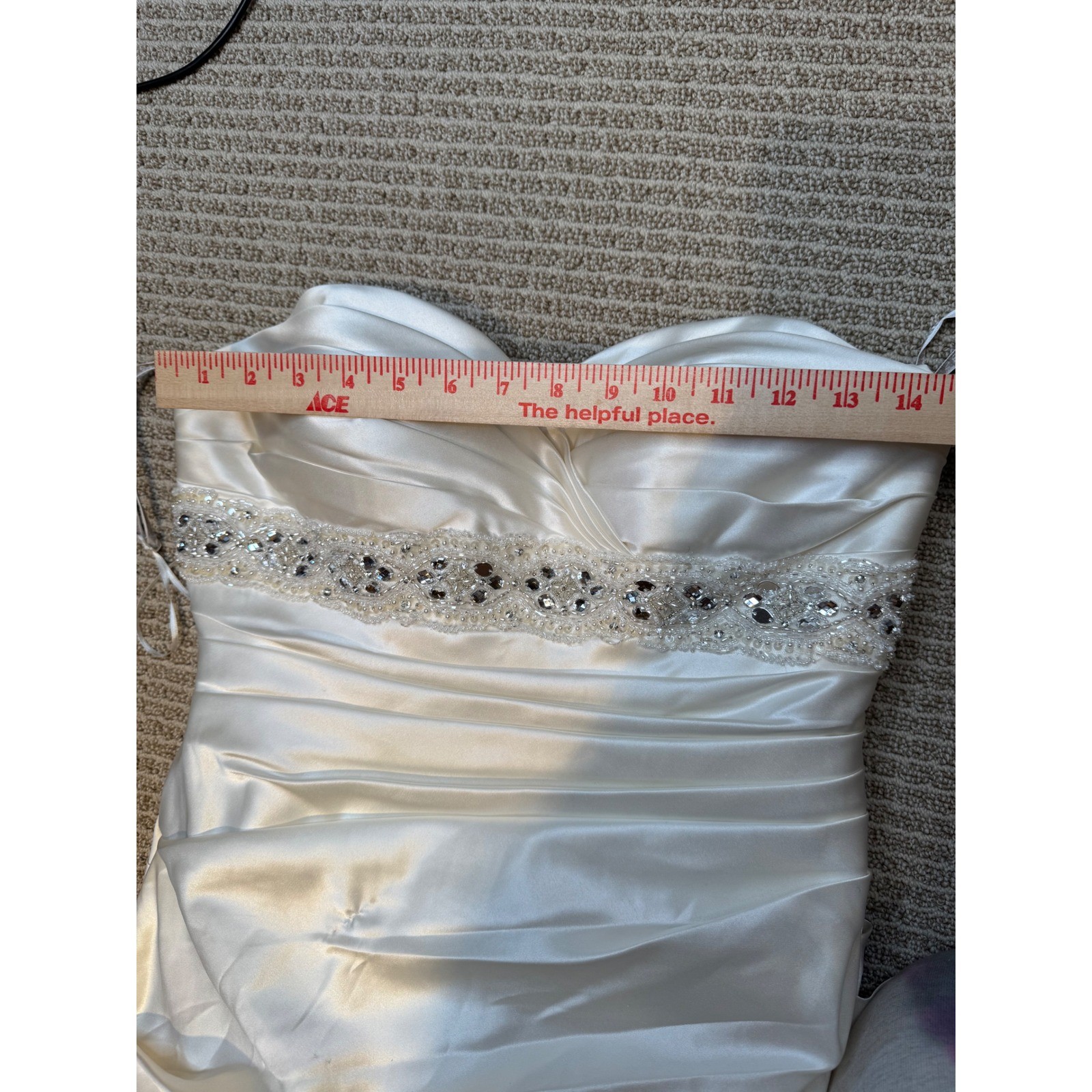 Essense of Australia Ivory Satin Ruched Strapless Wedding Dress Gown Size 12