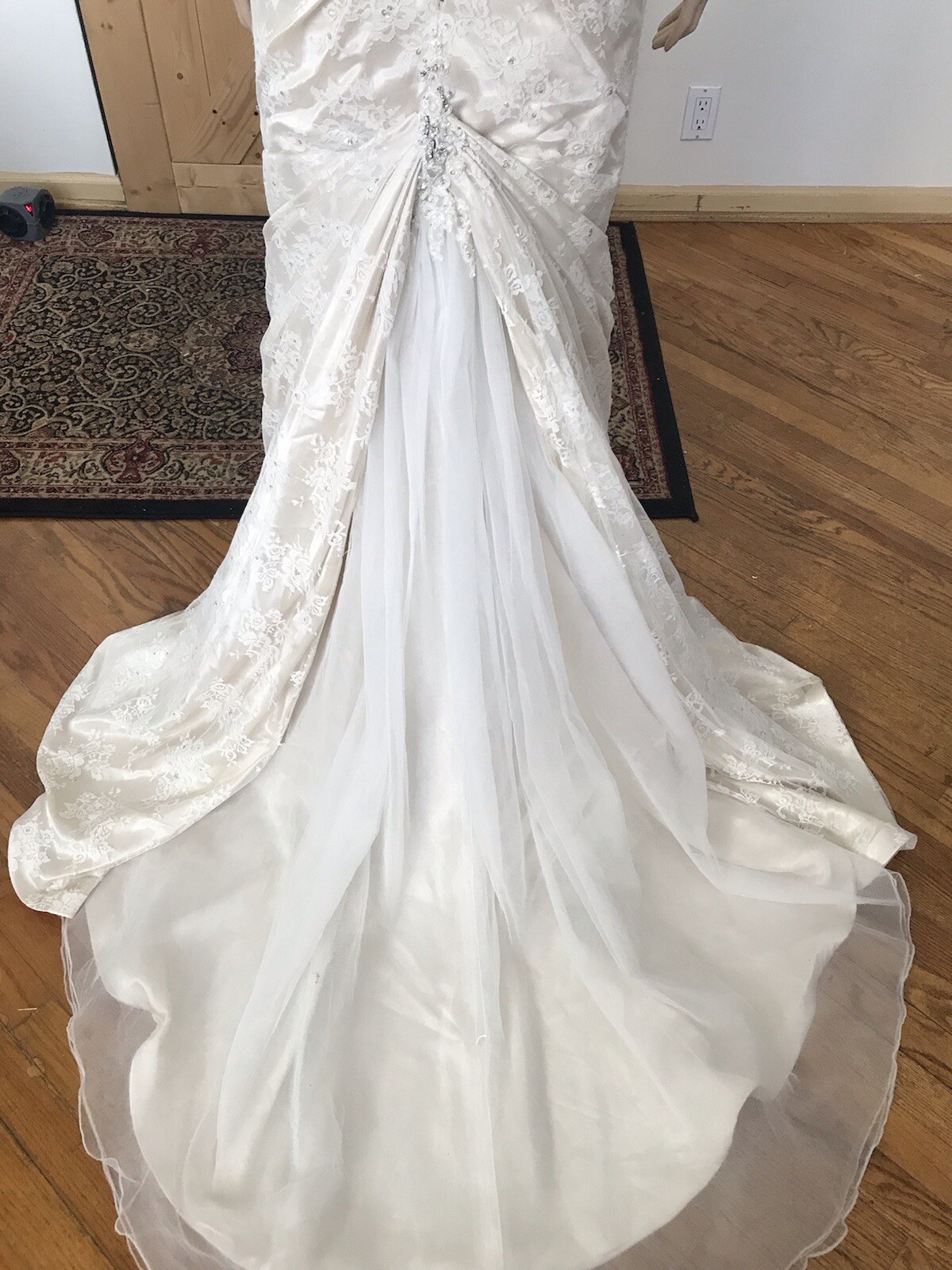 Modern & Classy Sophia tolli wedding Gown Light Gold. Size 10. NWT