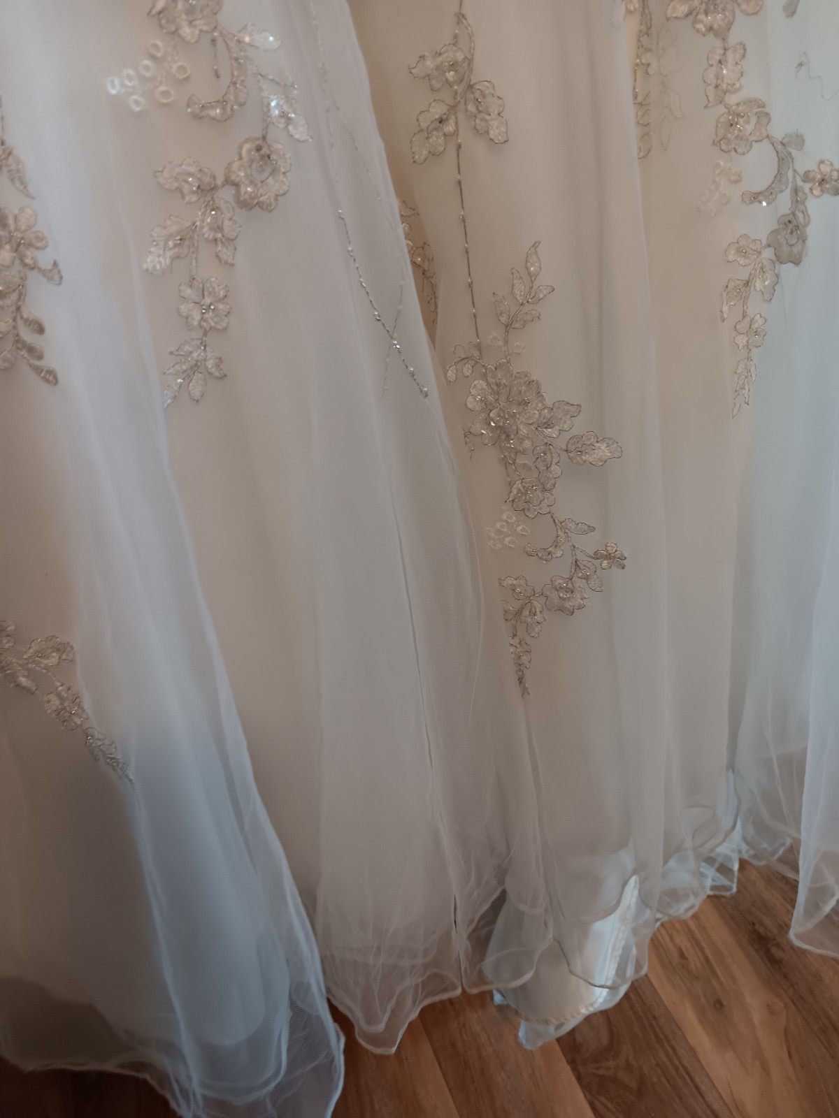 Mori Lee Wedding dress Embroided size 12 Pearl
