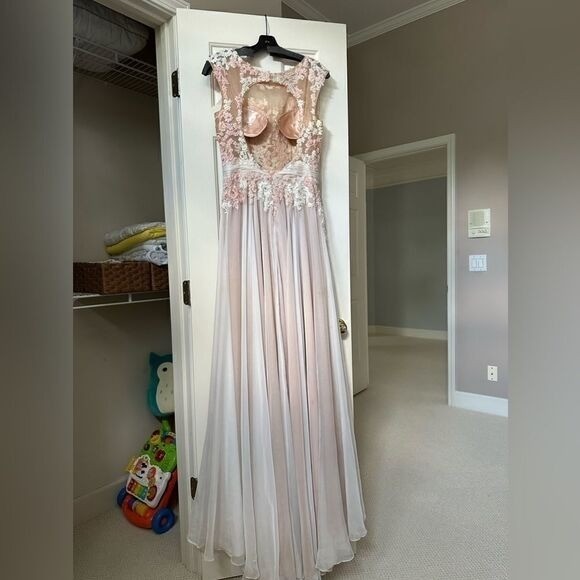 Mac Duggal Floral Lace Chiffon Gown Womens 8 Pink White Illusion Dress Wedding