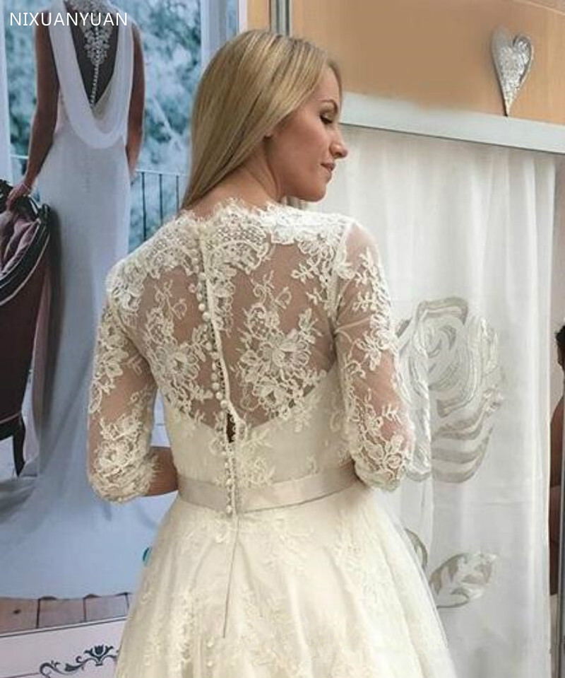 A Line Short Lace Wedding Dresses 3/4 Sleeveless lace Appliques Tea Length Plus