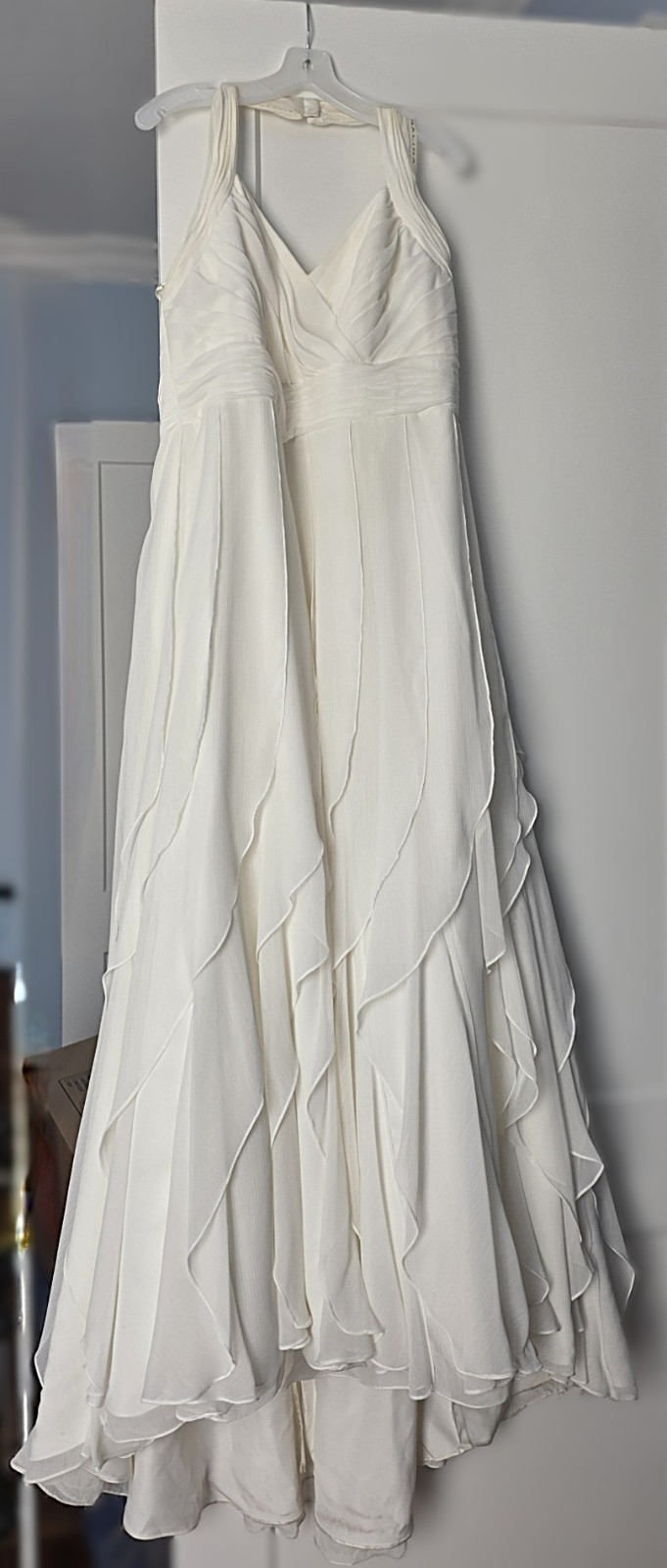 Soft & Flowing Ivory Wedding Dress by Galina Woman Size 20W, with matching Cape.