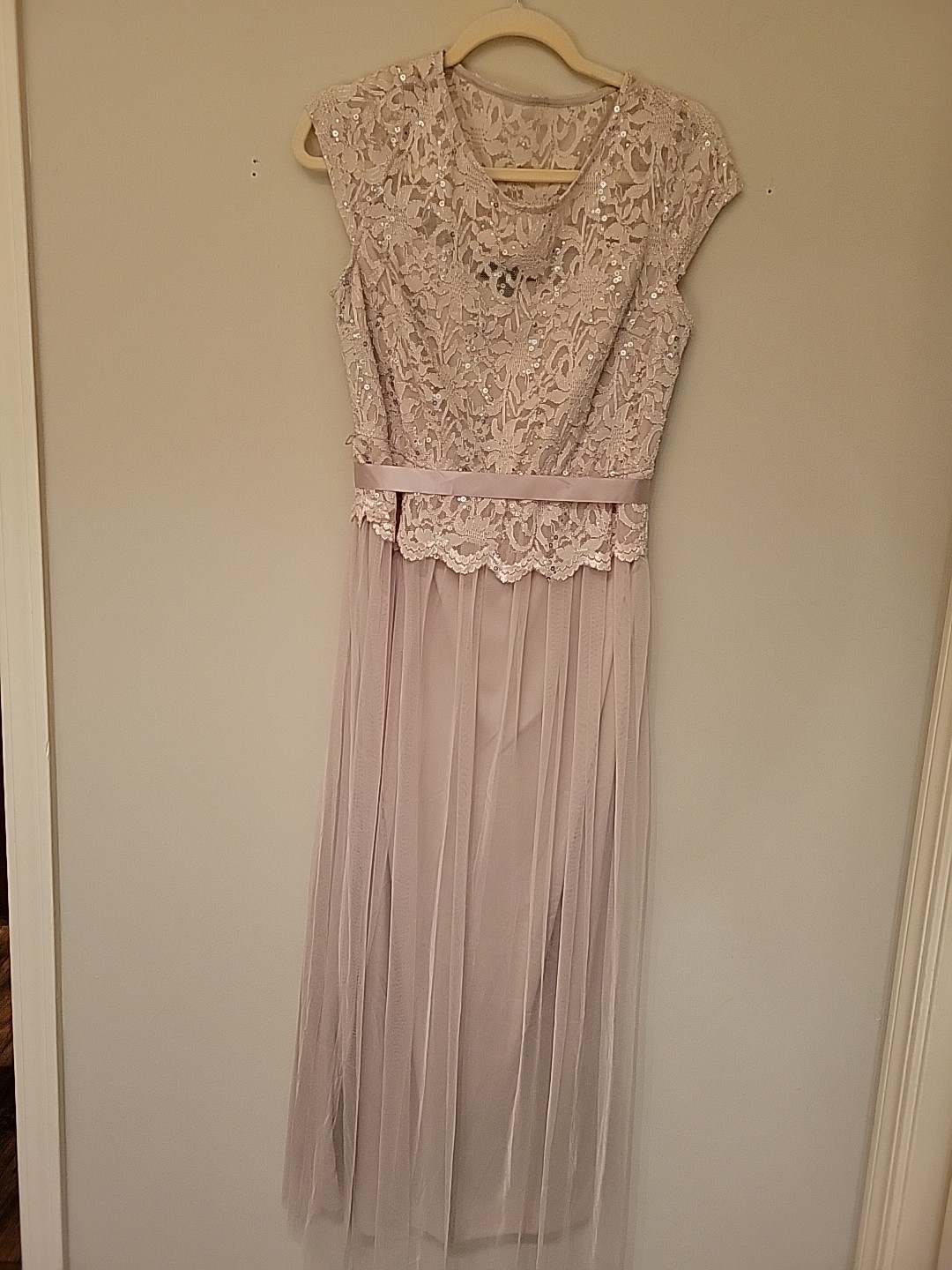 Candalite Petite Women’s Lace Maxi Dress Size PL, Tan, Sleeveless Sequin Top