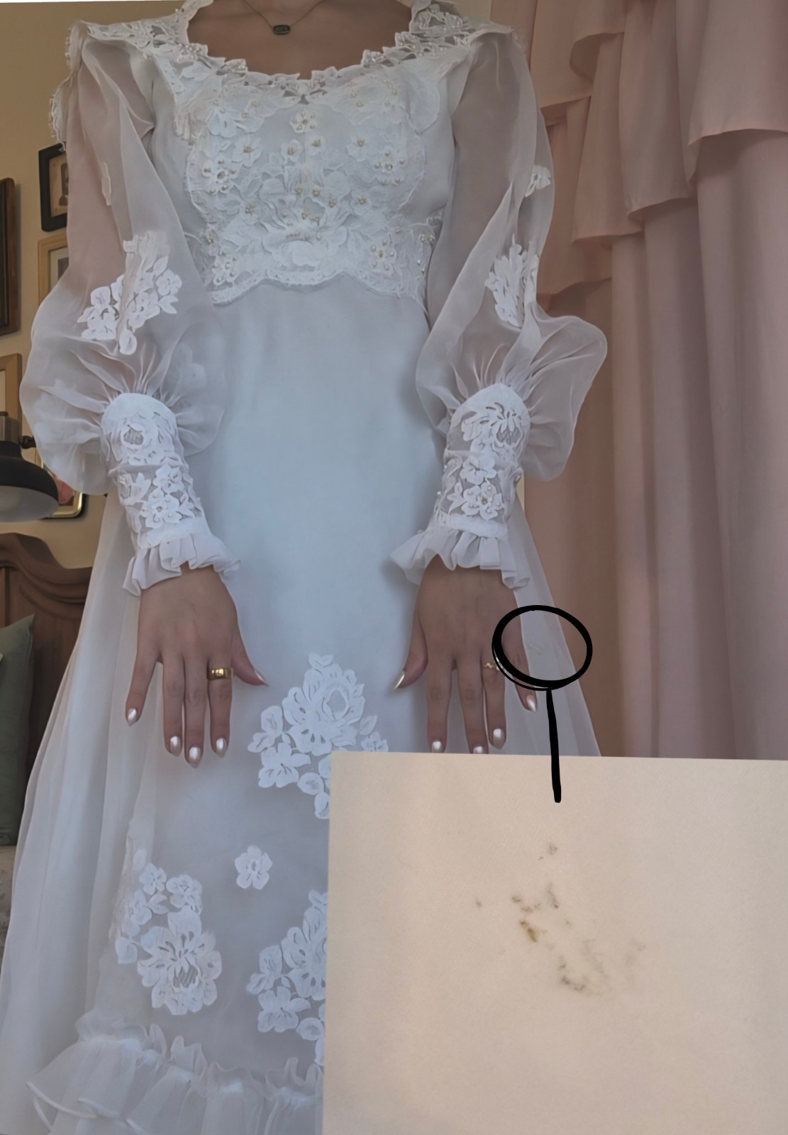 Vintage Unbranded Size 6 Wedding Dress Long Sleeve Lace Sweetheart Neckline