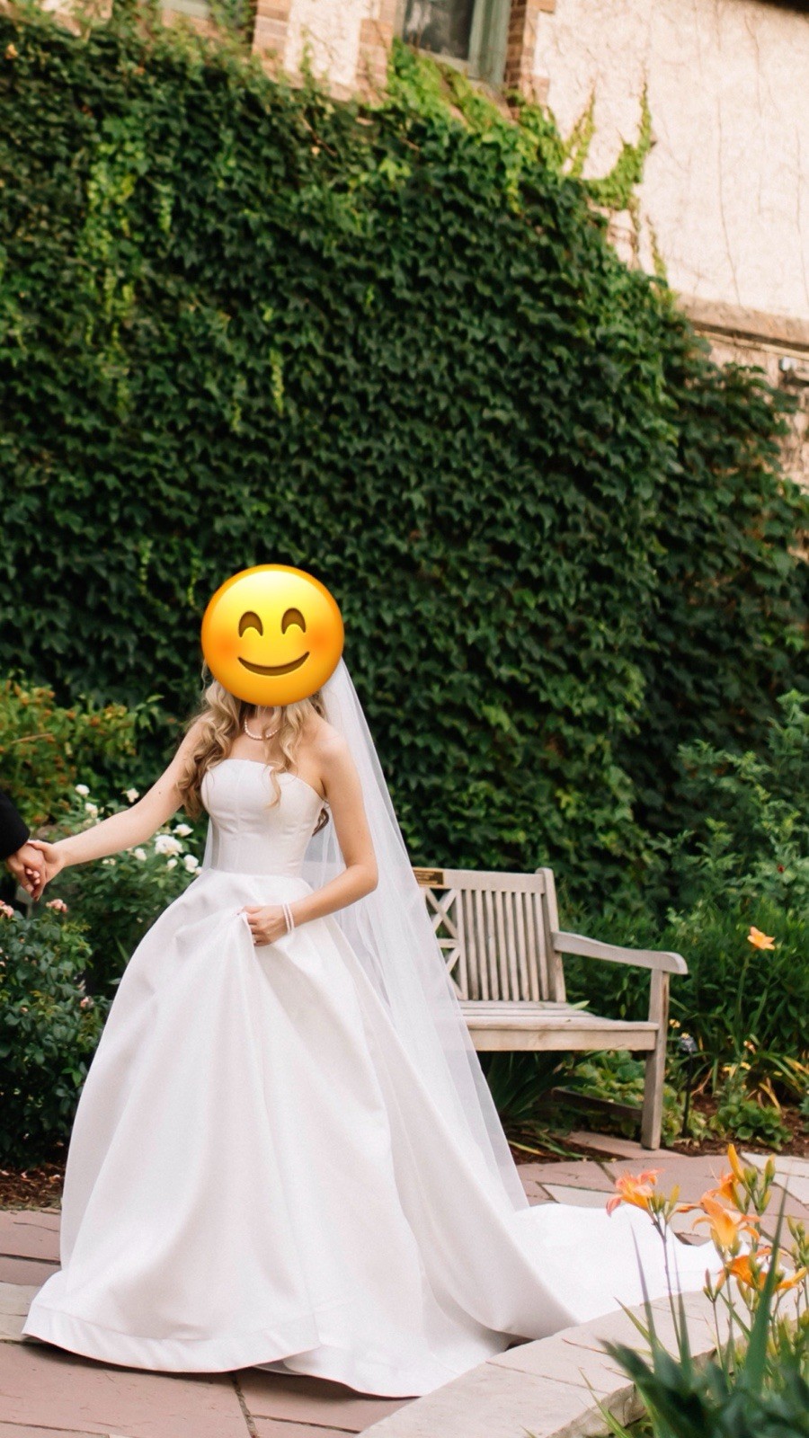 wedding dress