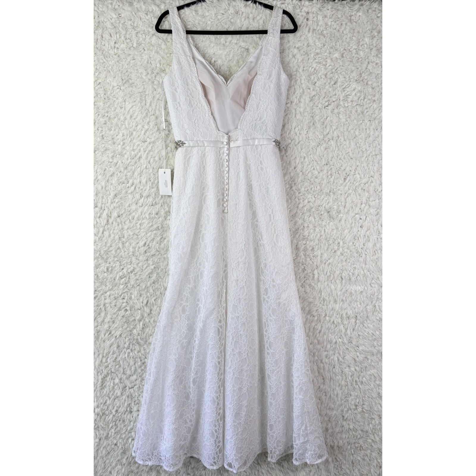 Mori Lee Madeline Gardiner Wedding Dress Lace Beaded Belt V Neck Sleeveless 10