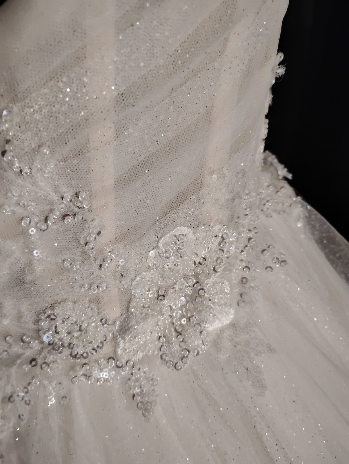 Allure Couture Style 9777 Sz 12 Sopsticated Shimmer Princess Wedding Gown