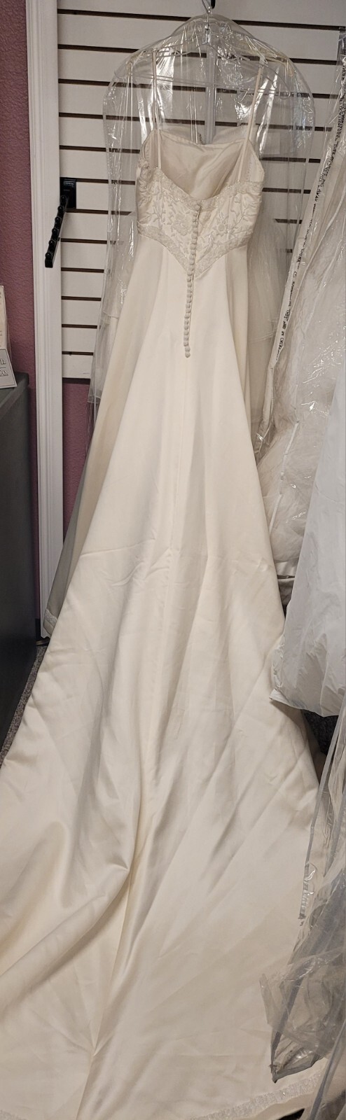 Monique Luo, Size 8, Ivory White, Satin, A-line, Beaded Empire Bodice, Straps