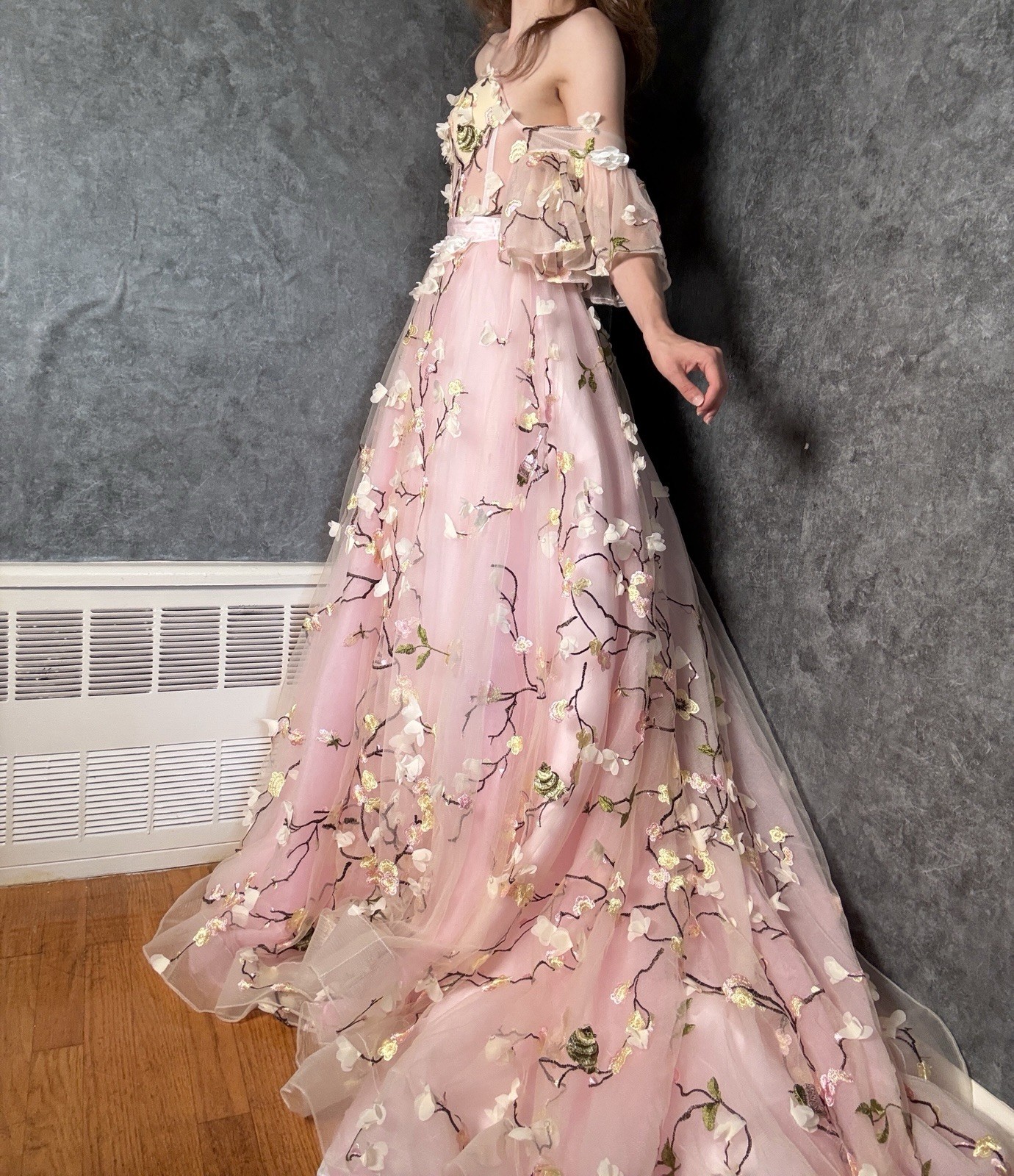 🌸 Handmade Pink Floral Wedding Dress — Off-the-Shoulder with Train 🌸 4