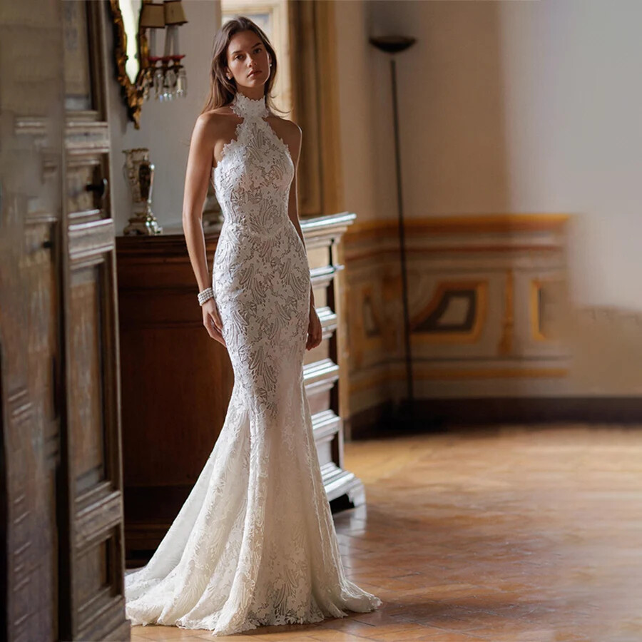 Elegant Mermaid Wedding Dresses Halter Neck Sleeveless Lace Applique Bridal Gown