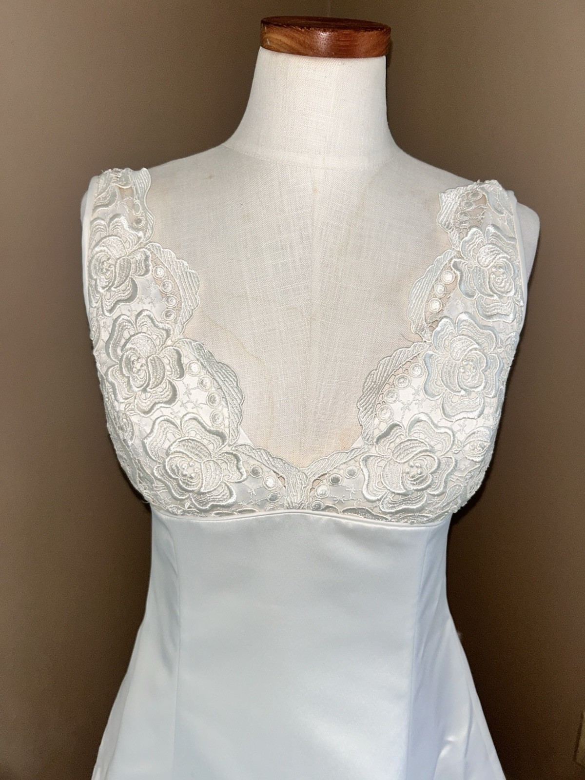 Jessica McClintock Sleeveless Wedding Gown Dress Ivory Lace Bodice Size 8