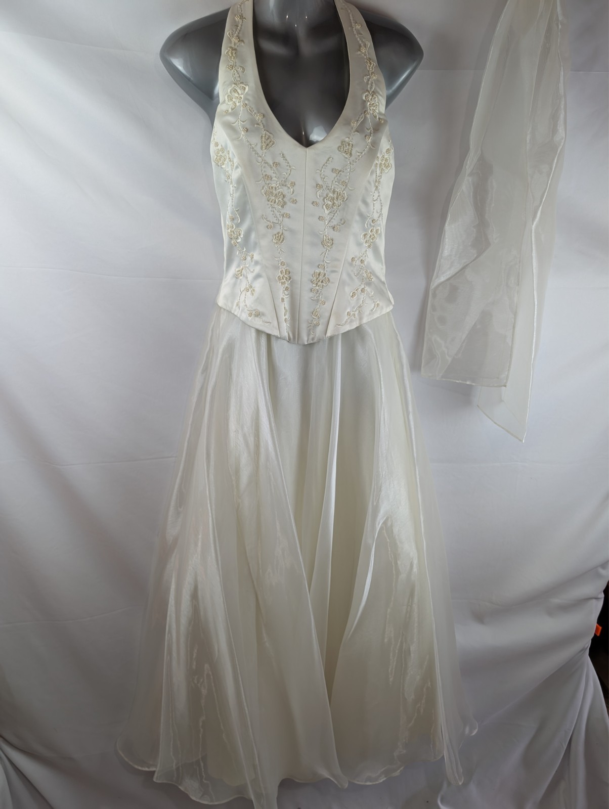 Rebecca Ivory Halter-Neck Intricate Beaded Bodice Floral Embroidery Size Medium
