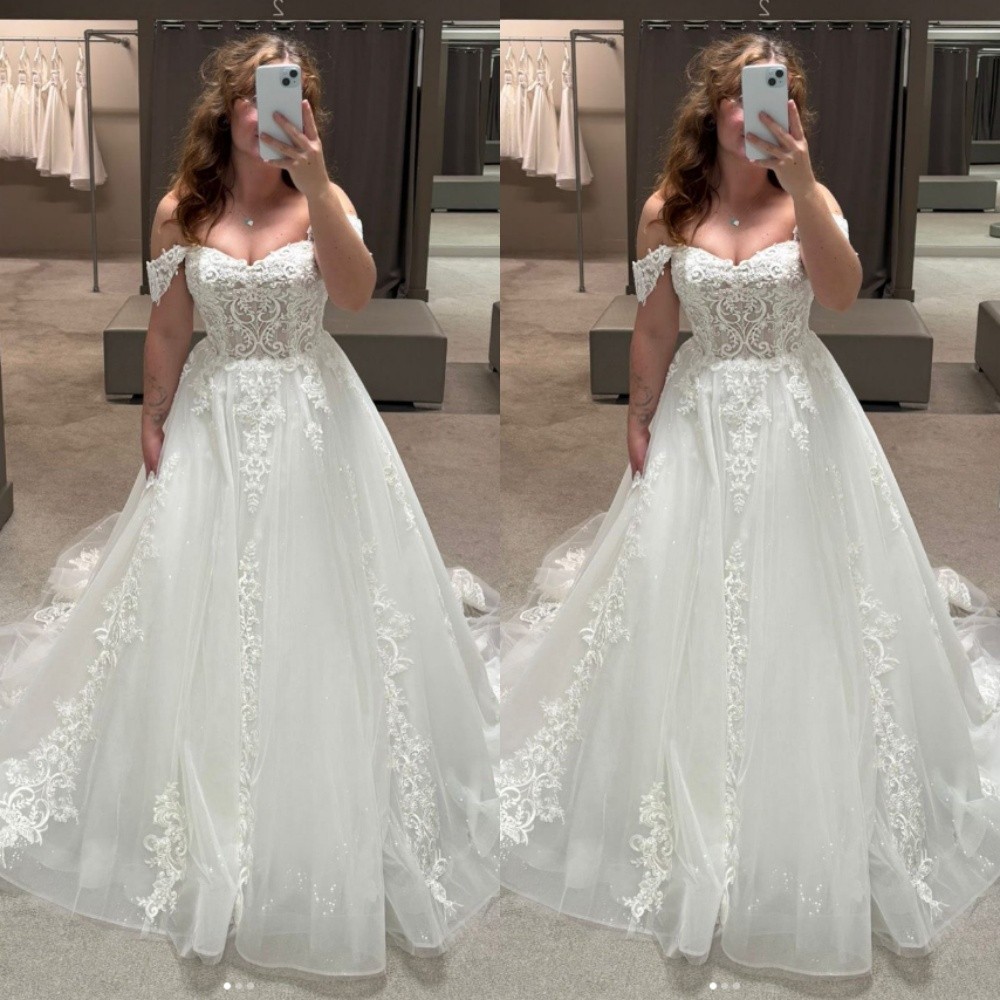 Elegant Wedding Dresses Off The Shoulder Lace Applique Beach Bridal Gowns