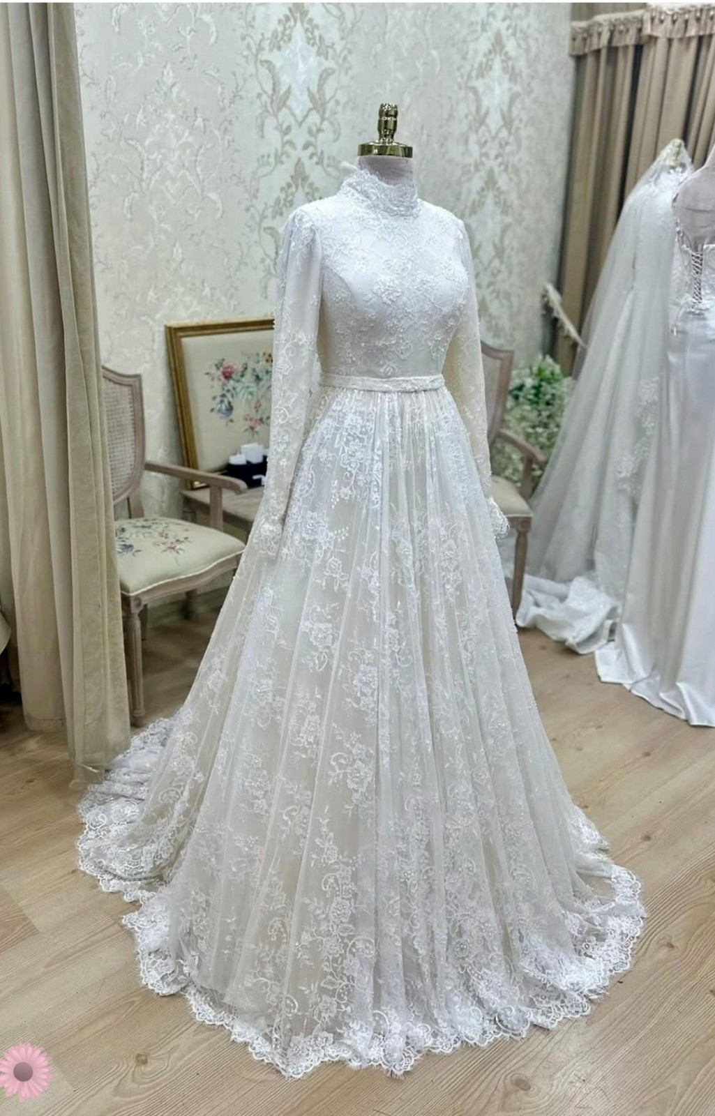 Muslim Wedding Dresses Full Lace Long Sleeves A Line Sweep Train Bridal Gowns