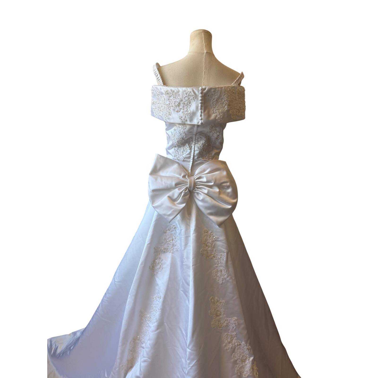 Vintage Mori Lee White Beaded Bow Wedding Dress Size 12 Off The Shoulder V Neck