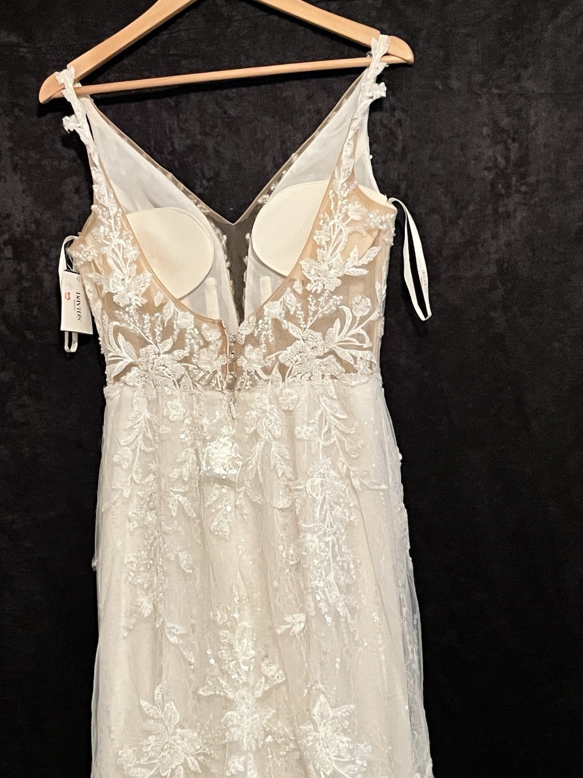 NWT DESIGNER WEDDING DRESS – GALINA SIGNATURE – Backless, Mermaid Gown