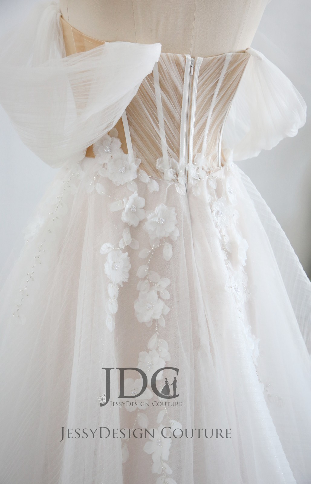 2026 Attractive Wedding Dress Ball Gown Ivory Champagne off-Träger 2-28W Glitter