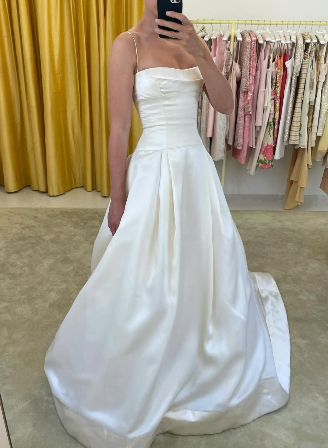 Victorain Wedding Dress 1950s Vintage Satin Sleeveless Off Shoulder Bridal Gown