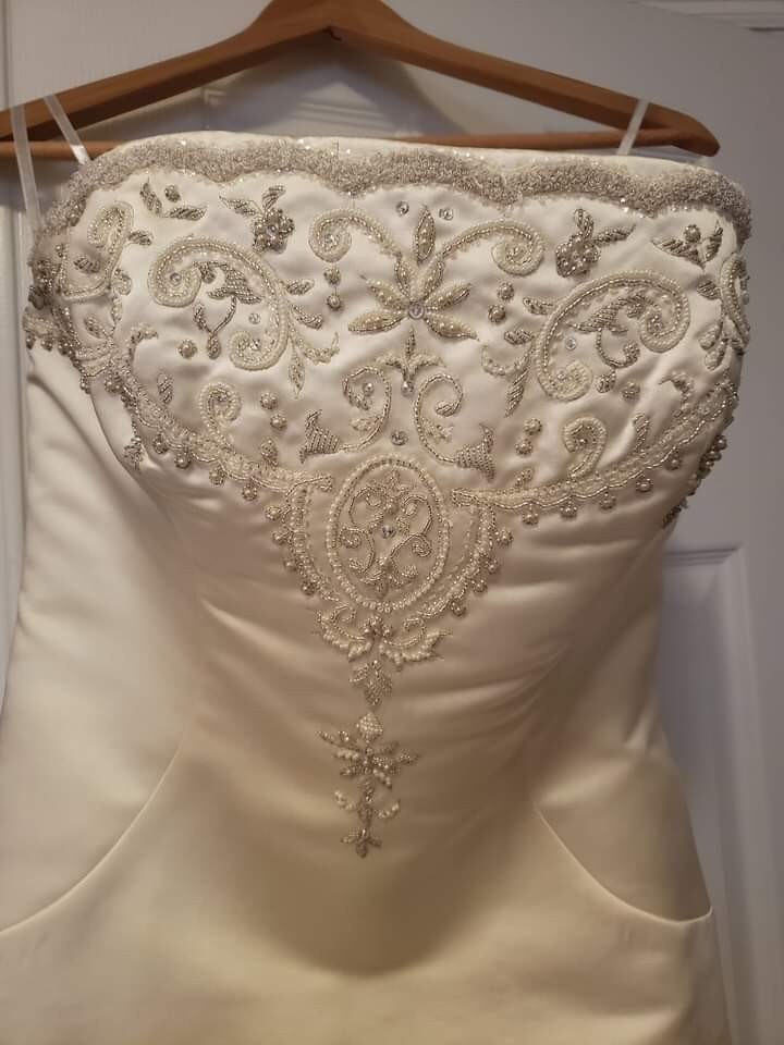 La Sposa ivory a-line wedding gown