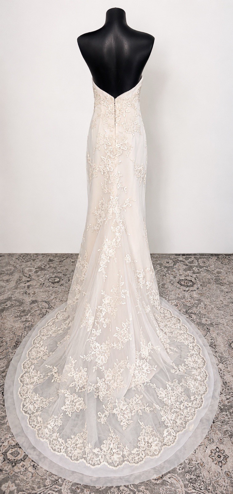 Casablanca Bridal Style# 2022 Wedding Dress Sz 10 Champagne Ivory Lace Gown