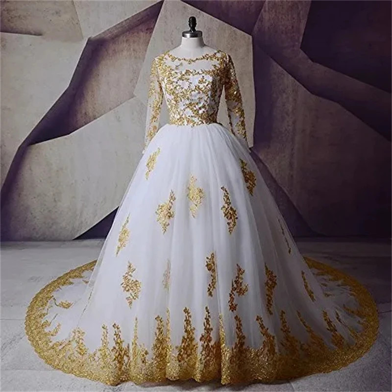 White Gold Classic WeddingDress Long Sleeves Lace Appliques Vintage Bridal Dress