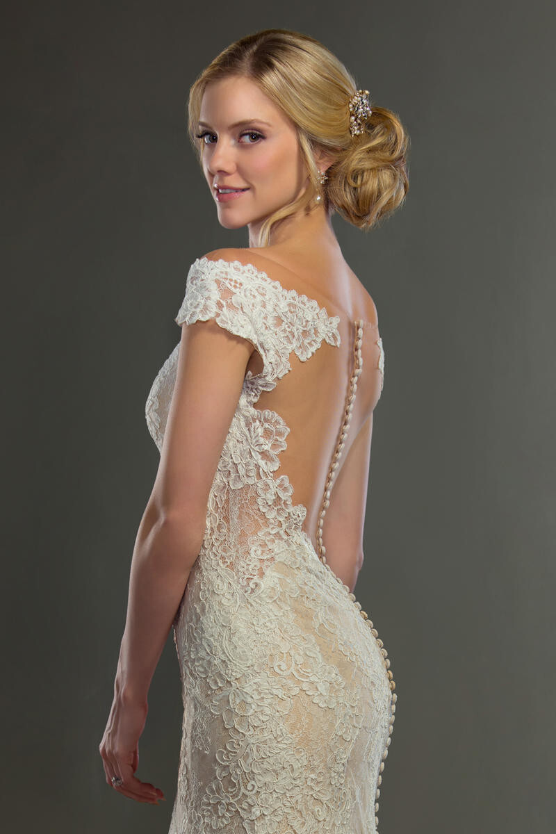 Martina Liana 958 Wedding Dress 12 Ivory French Lace Illusion Back Romantic Sexy