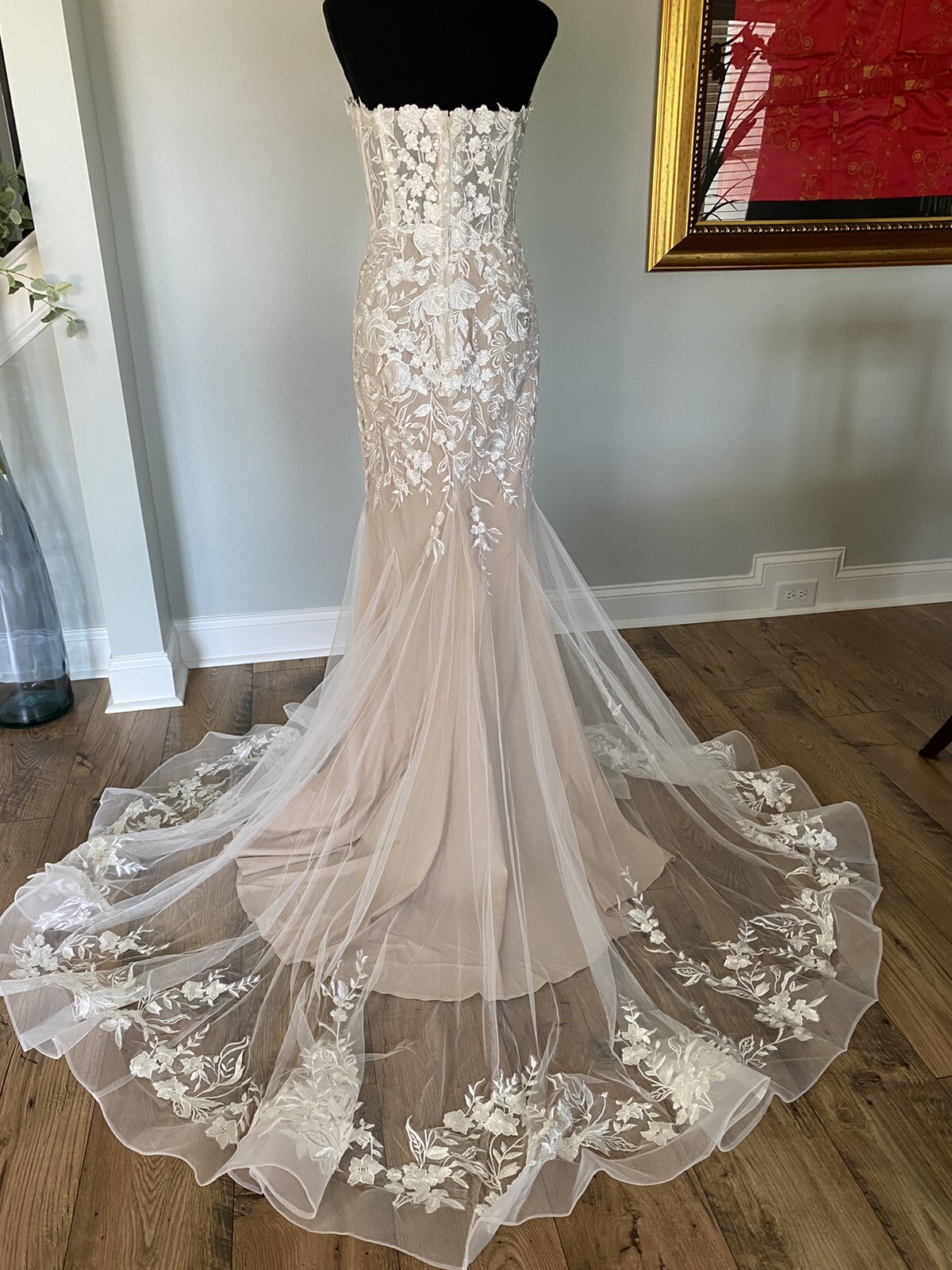 Champagne Sleeveless Mermaid Wedding Dress