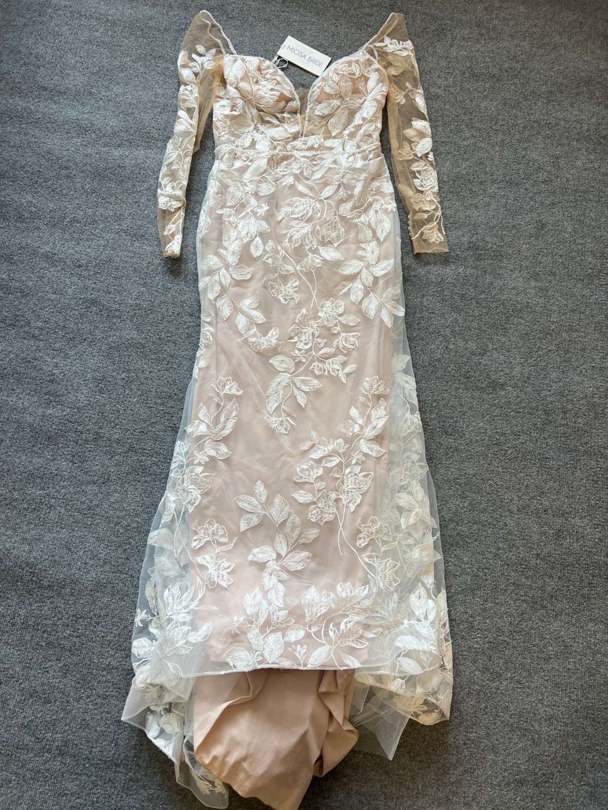 NWT $2815 Wtoo Watters Paloma Ivory Long Sleeve Lace Fit Flare Wedding Dress 12