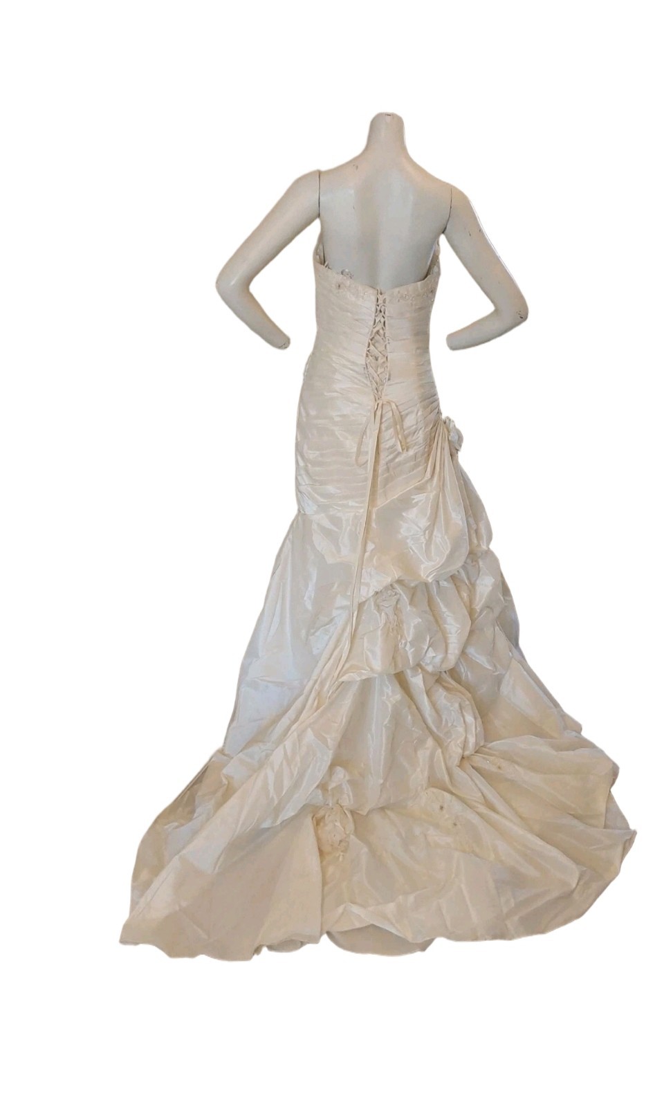 COSMOBELLA MILANO IVORY STRAPLESS WEDDING GOWN SIZE 10