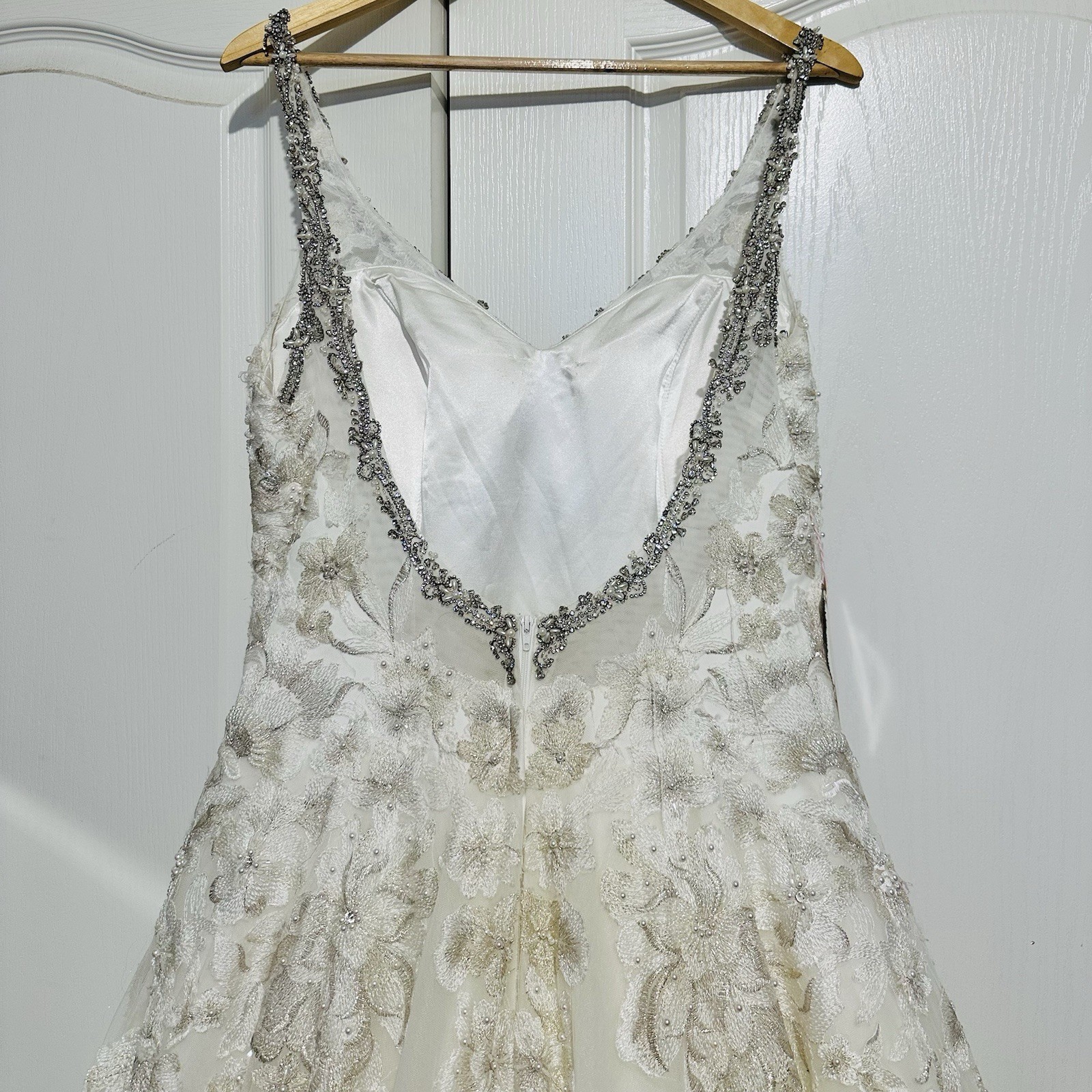 New Justin & Ashley Bride Floral Beaded Wedding Dress