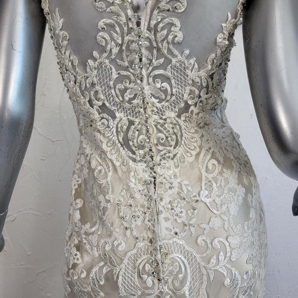 NWT~$2100~LO’ADORO~2/4~IVORY OFF WHITE RHINESTONE DETACHABLE TRAIN WEDDING DRESS