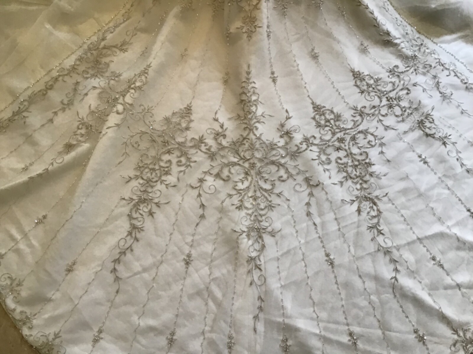 SIGNATURE Wedding dress Bridal ball gown up pick up skirt Ivory organza 8 NEW