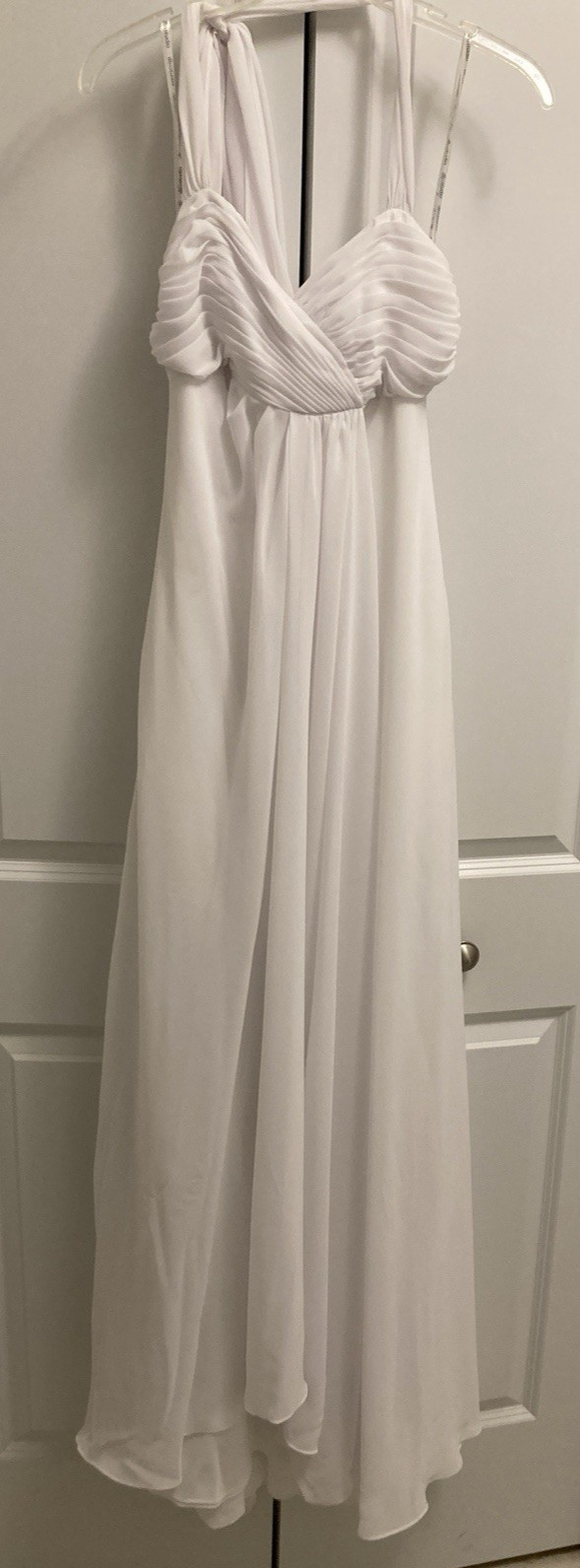 David’s Bridal Studio Halter Chiffon Wedding Dress Size 4 NWT