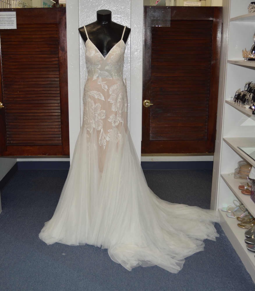 WILLOWBY BY WATTERS HOLDEN 5600R BRIDAL GOWN WEDDING DRESS IVORY MULT SIZES