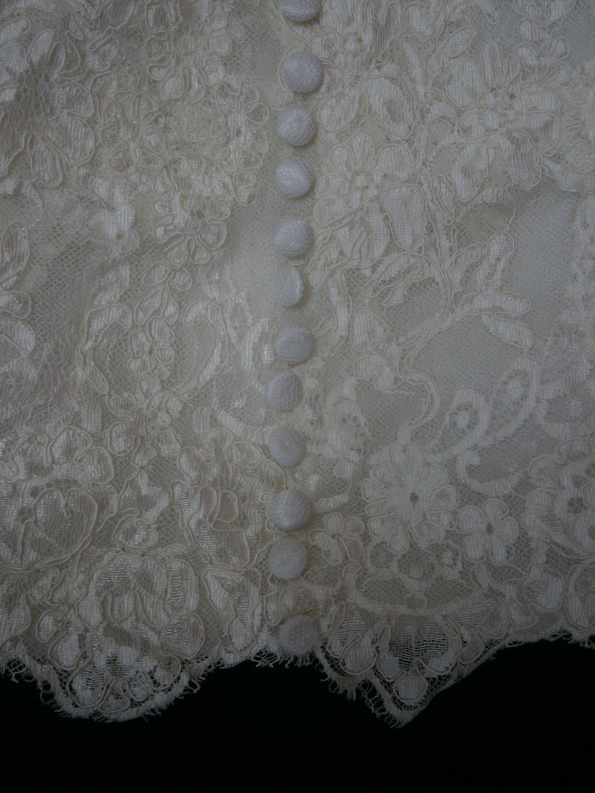 Matty 157 Matthew Christopher 12 Wedding Dress Off-White Lace Strapless Buttons