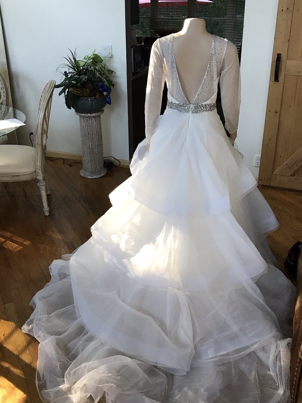 VICTOR HARPER STYLE VH1218 Bridal Gown Wedding Dress Size 10 New W Tags