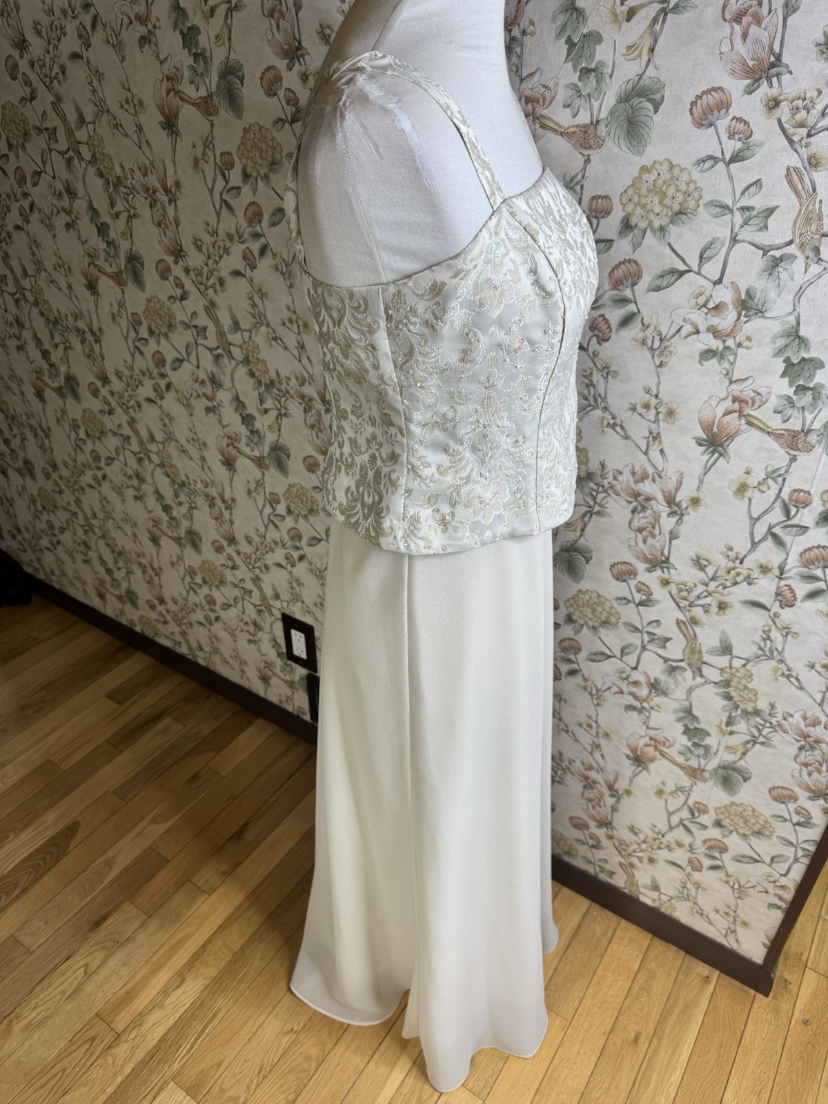 JESSICA HOWARD CREAM POLY LACE FORMAL MOTHER GOWN Size 6P WEDDING SPECIAL MAXI