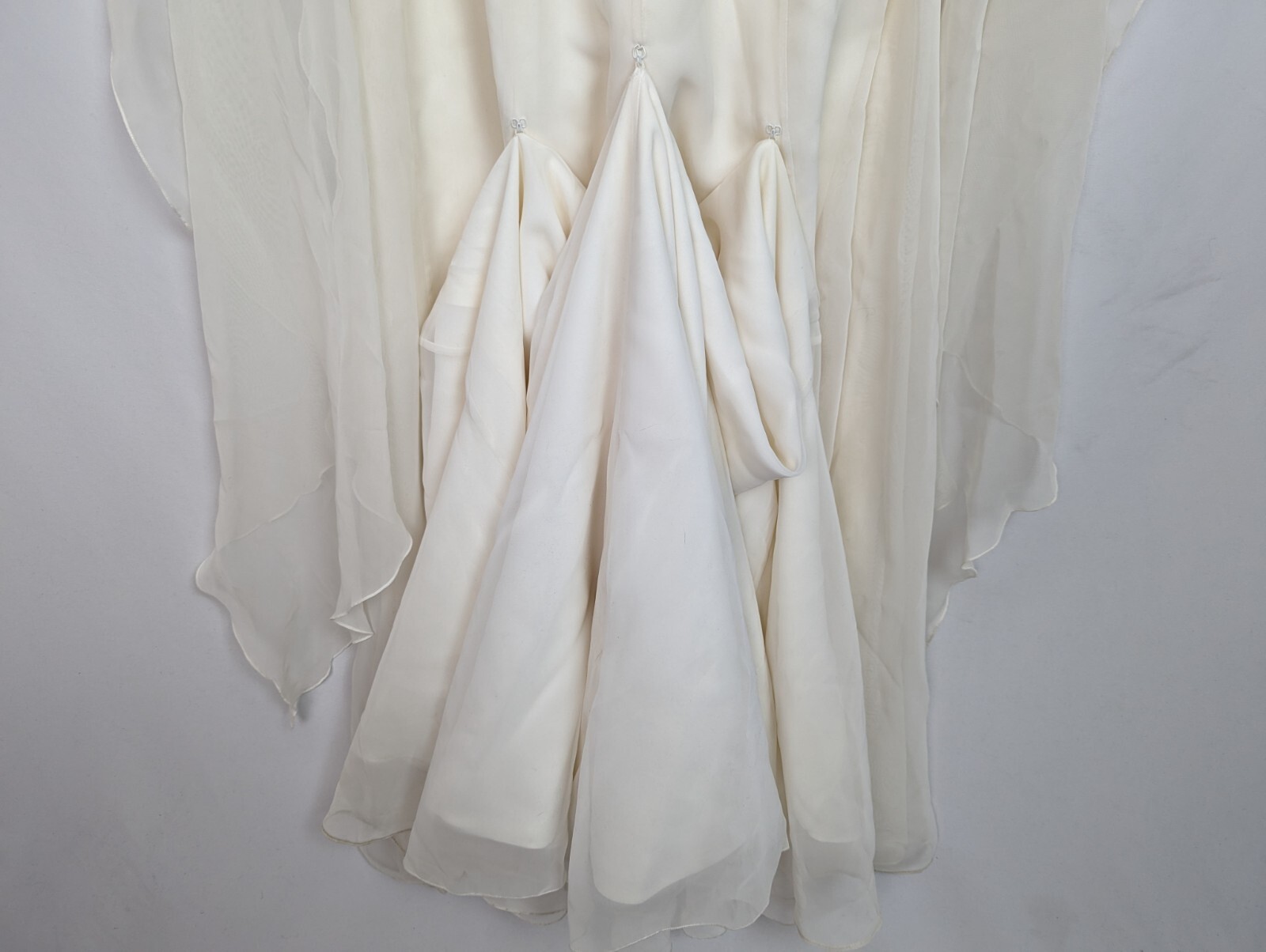 St. Patrick Sz 6 Ivory Wedding Gown Long Draped Sheer Sleeves Train Embellished