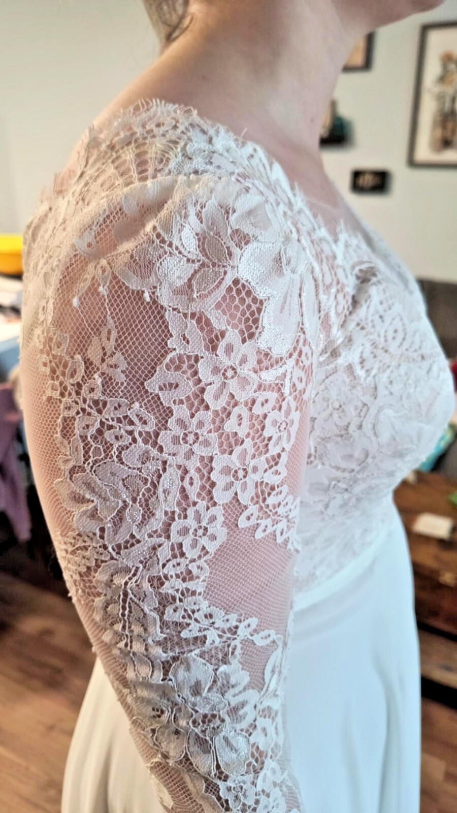 Davids Bridal Wedding Dress Long Sleeve Lace Chiffon A-Line Modest White