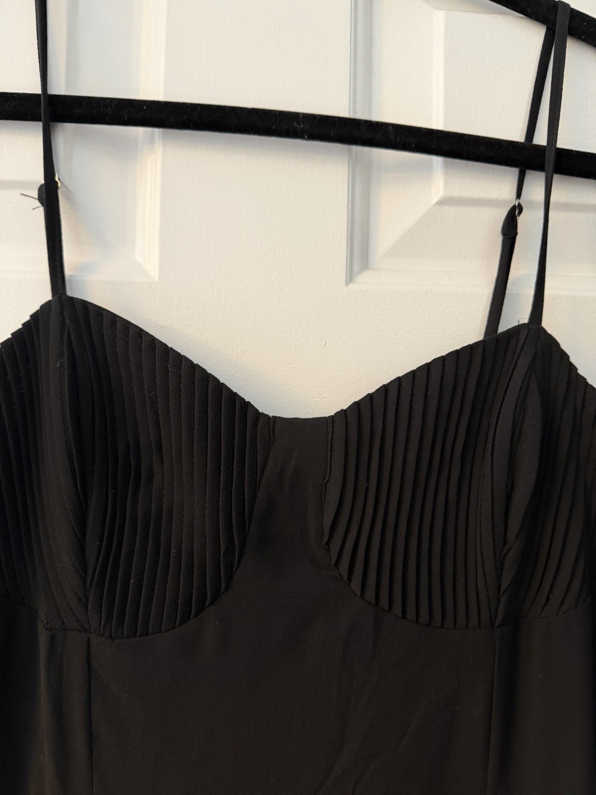 Long black gown NWT Lulu size Medium adjustable straps