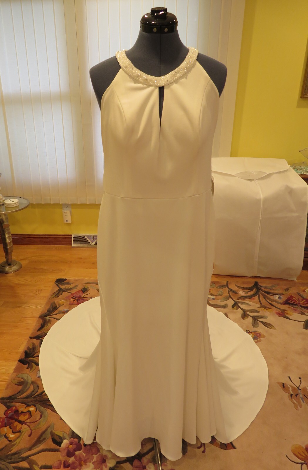 NEW Jasmine Bridal Wedding Dress Stretch Mermaid Beading Gown BEACH FREE SHIPPIN